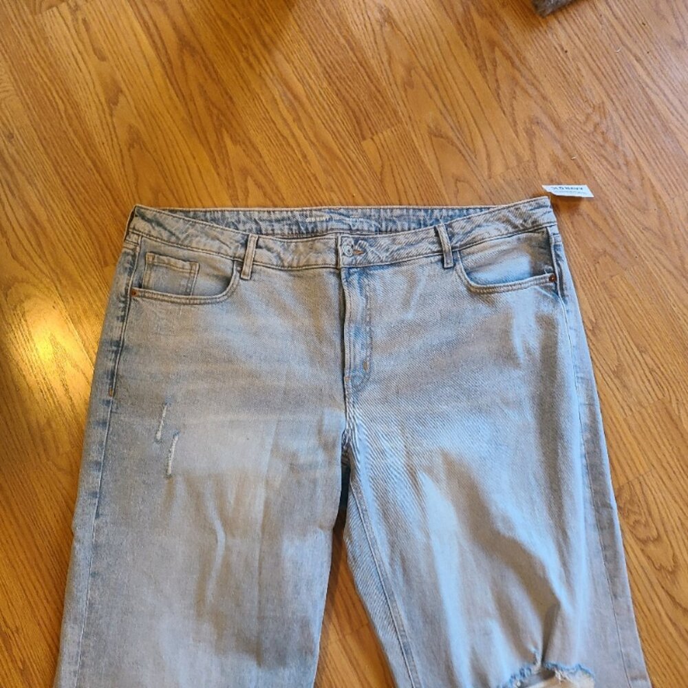NEW NWT! OLD NAVY MID-RISE WIDE LEG JEANS RIPPED LIGHT WASH STRETCH DENIM sz 22 - Picture 3 of 6